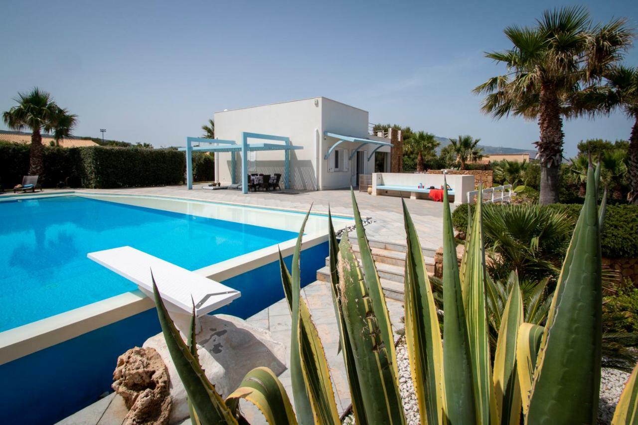 Villa Afrodite | Luxury Villa And Pool Custonaci Bagian luar foto