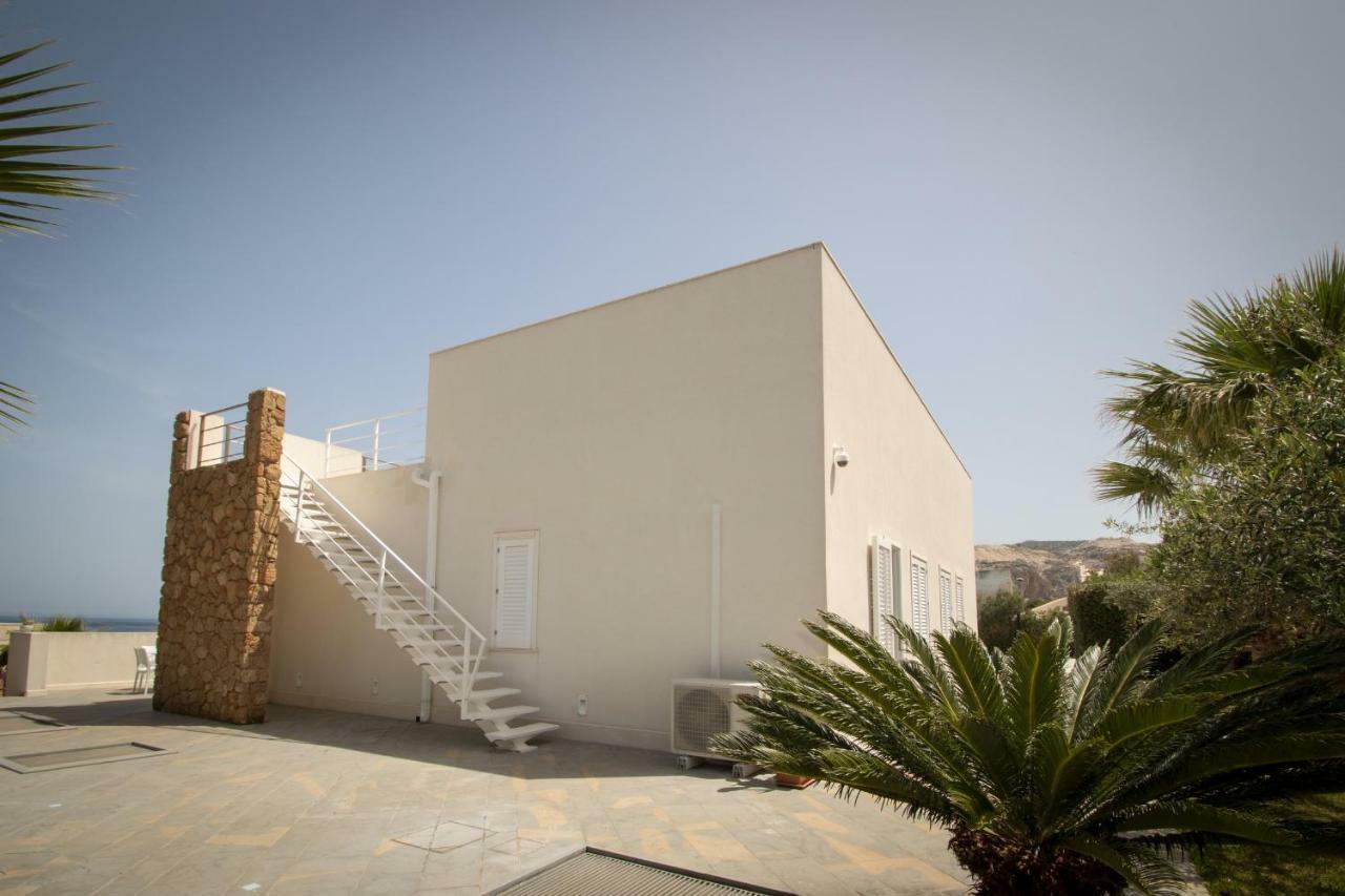 Villa Afrodite | Luxury Villa And Pool Custonaci Bagian luar foto