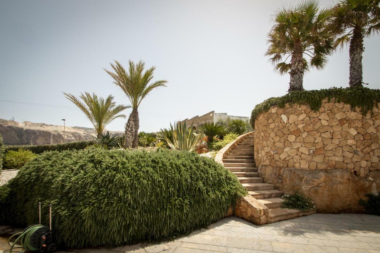 Villa Afrodite | Luxury Villa And Pool Custonaci Bagian luar foto